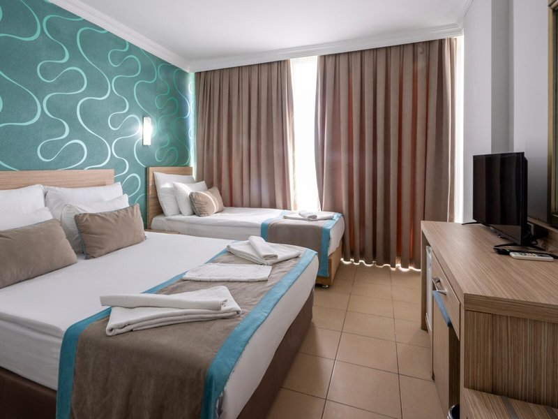 Löwe Hotel 37