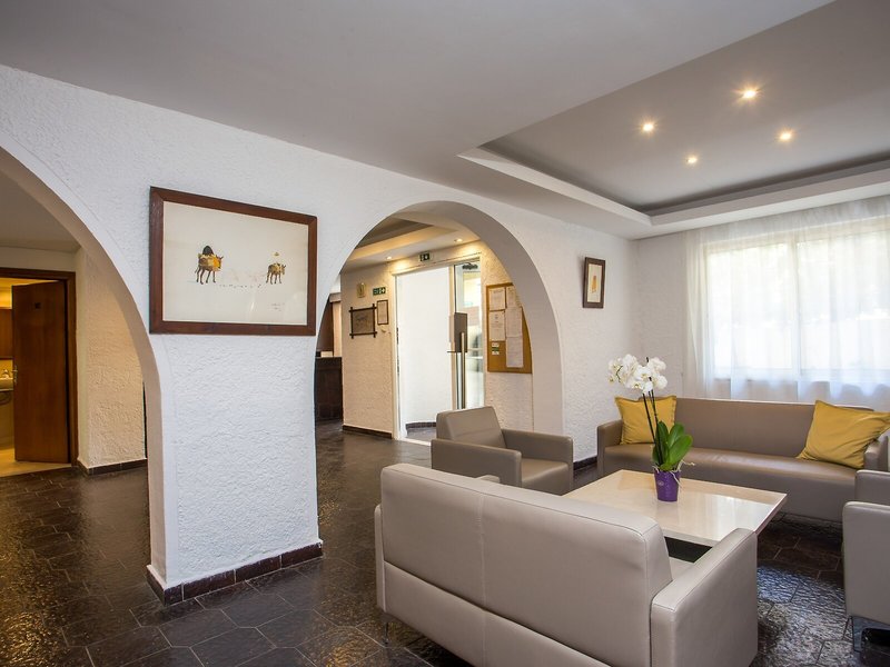 Royal Apart Hotel 3