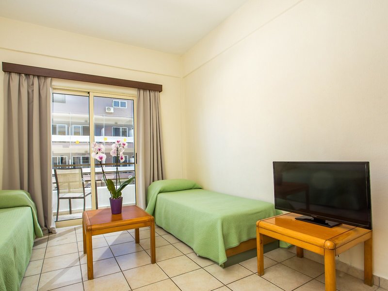 Royal Apart Hotel 6
