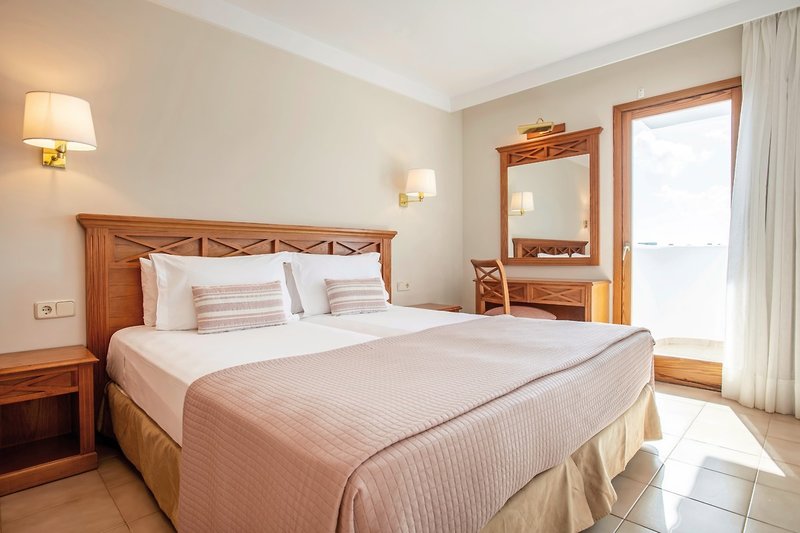 Inturotel Cala Azul 5