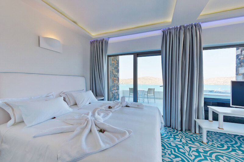 Royal Marmin Bay Boutique & Art Hotel 11