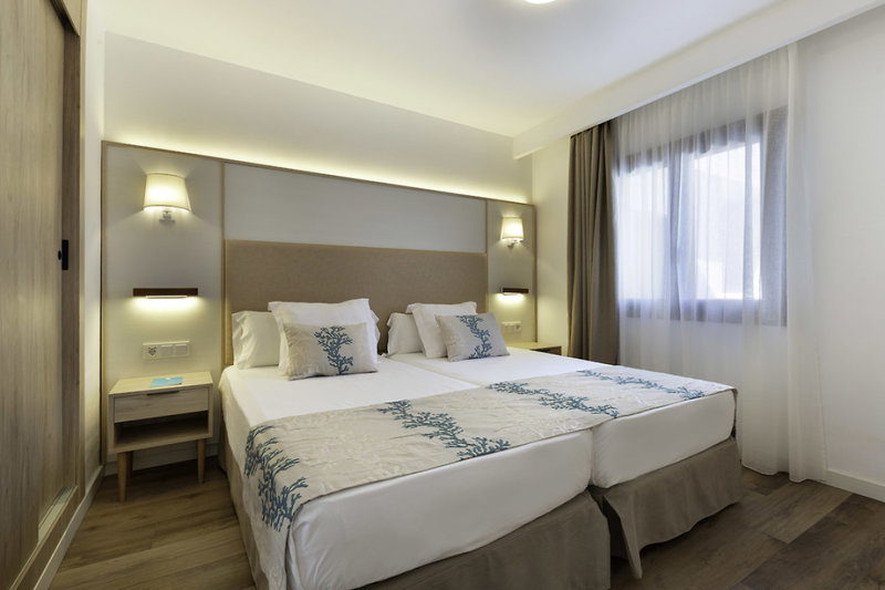 Alua Suites Las Rocas 47