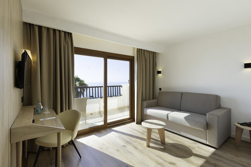 Alua Suites Las Rocas 33