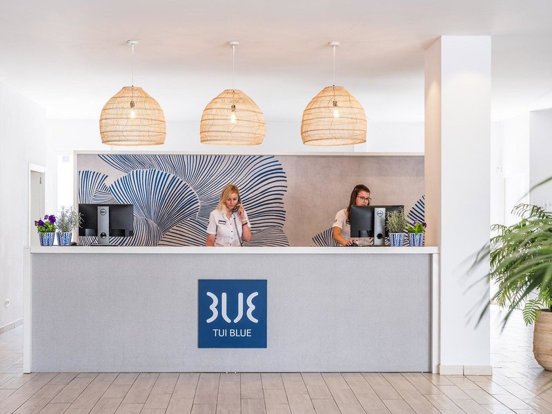 TUI BLUE Rocador  11