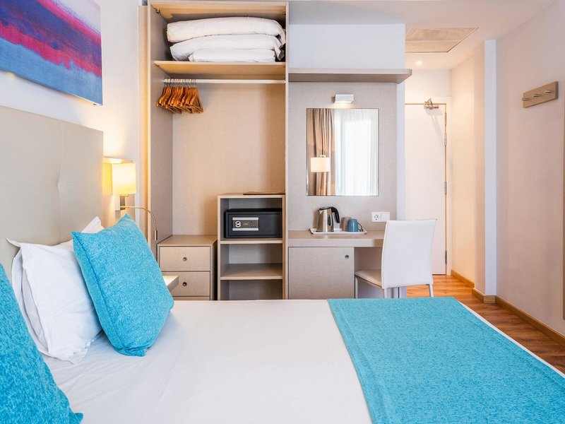 TUI BLUE Rocador  32