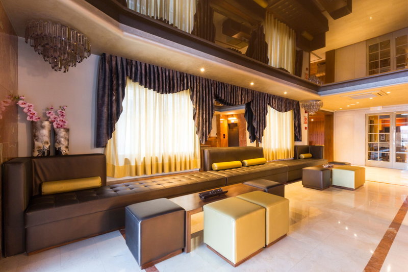 Sant Jordi Boutique Hotel 4