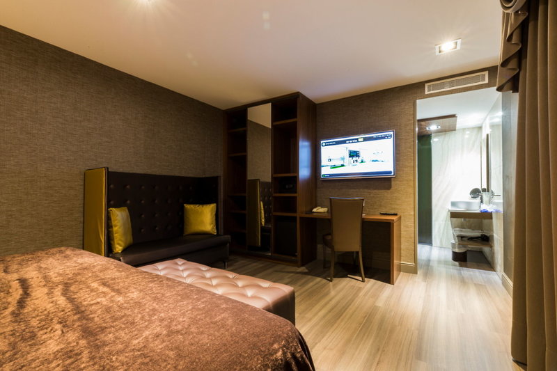 Sant Jordi Boutique Hotel 17