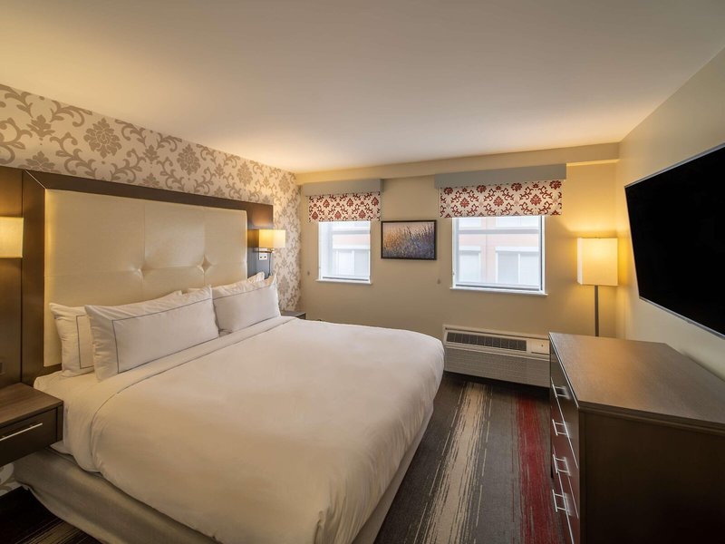 West End Washington DC, Tapestry Collection by Hilton 11