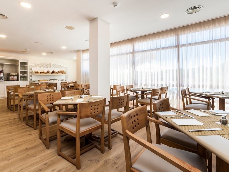 TUI KIDS CLUB Cala Mandia 20