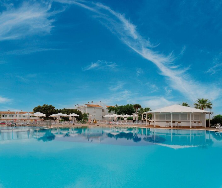 Blau Punta Reina 28
