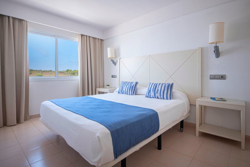 Blau Punta Reina 45
