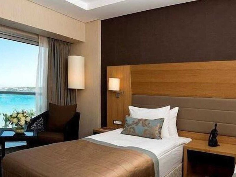 Boyalik Beach Hotel & Spa 2