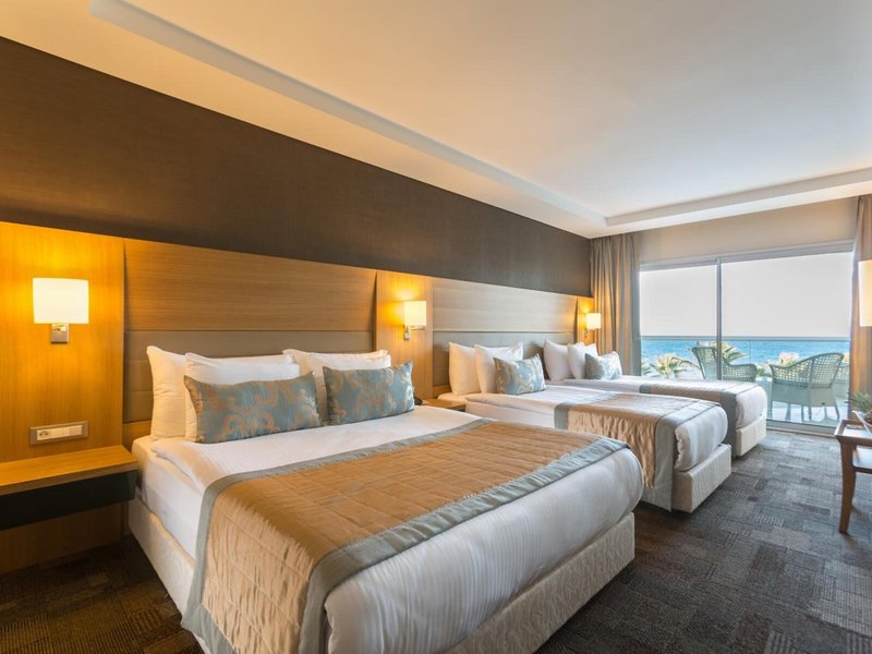 Boyalik Beach Hotel & Spa 36