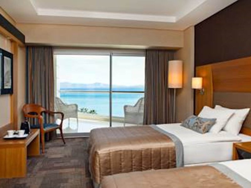 Boyalik Beach Hotel & Spa 40