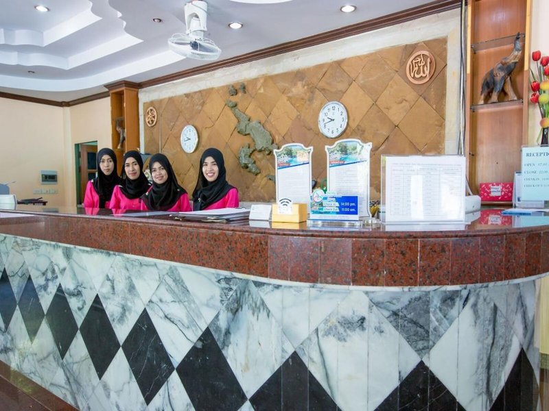 Andaman Beach Resort 10