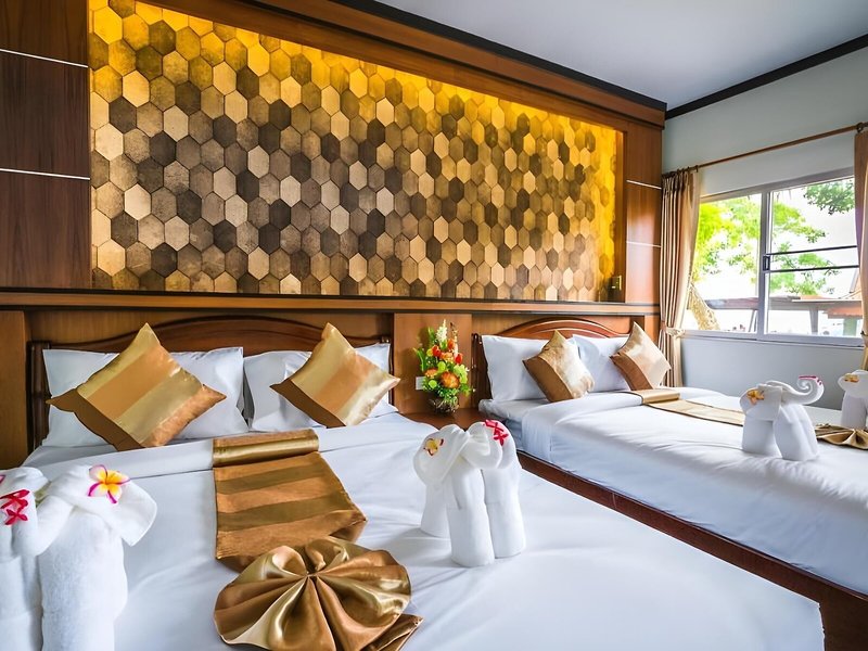 Andaman Beach Resort 15