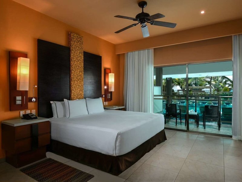 Generations Riviera Maya 4