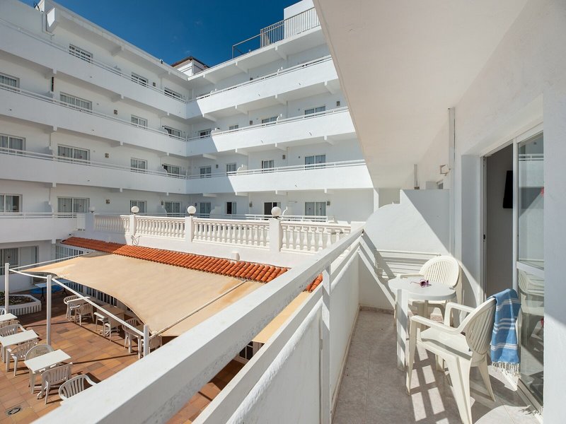 Aparthotel Lux Mar 2