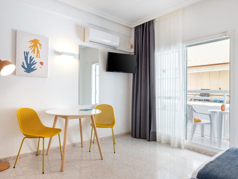 Aparthotel Vibra Lux Mar 17