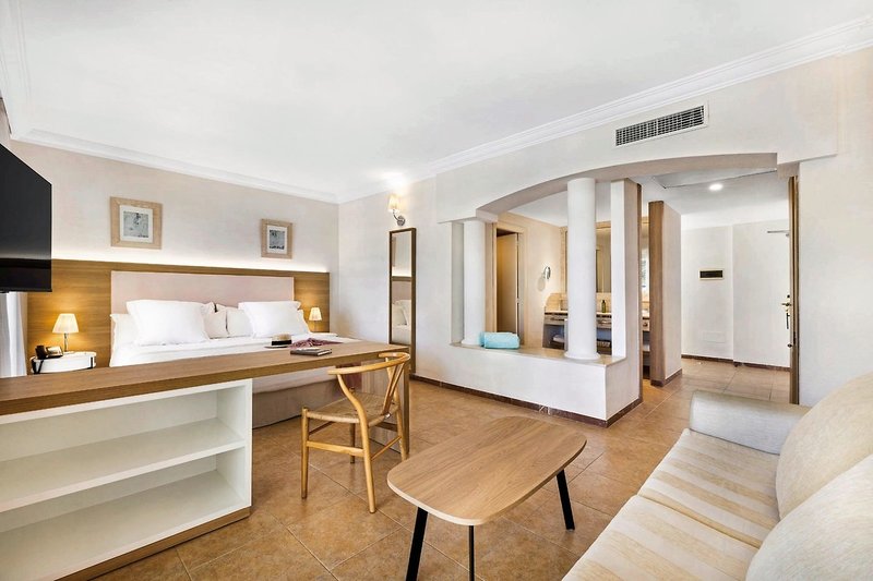 VIVA Cala Mesquida Suites & Spa Adults only 16+ 7