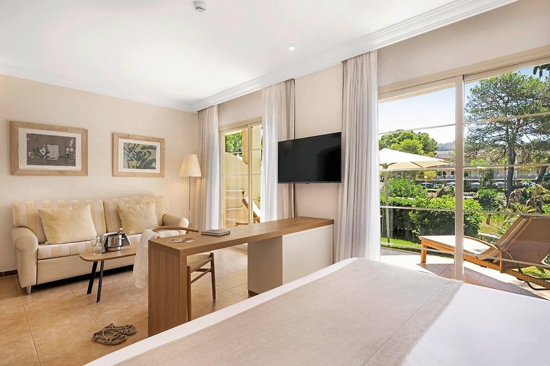 VIVA Cala Mesquida Suites & Spa Adults only 16+ 16