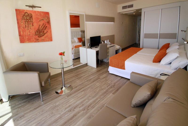Sandos Papagayo 6