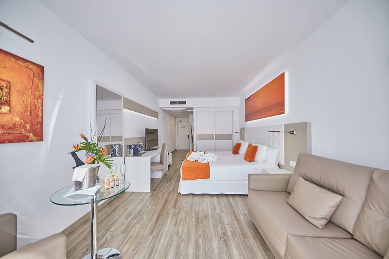 Sandos Papagayo Beach Resort 21 - Room Example