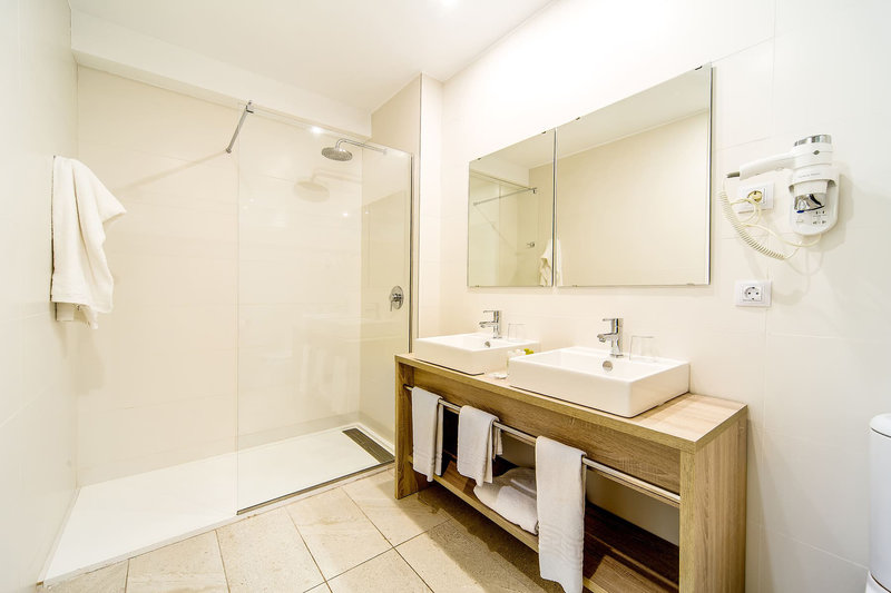 Hotel Atolon & Kaafu Beach Club 10