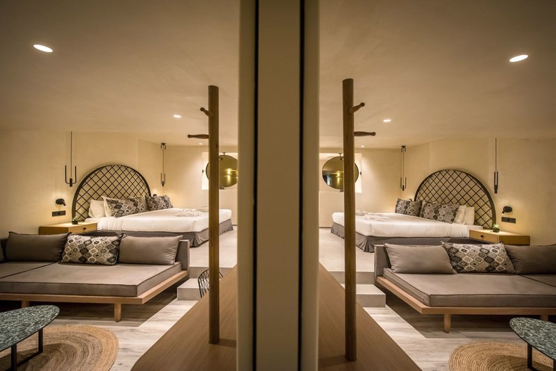 Petousis Hotel & Suites 34 - Health & Beauty