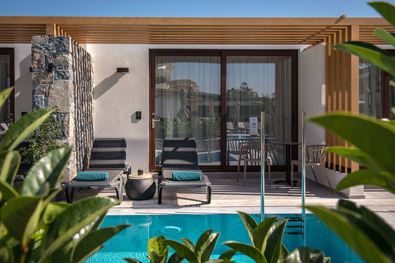 Petousis Hotel & Suites 17