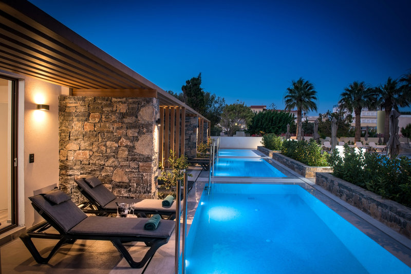 Petousis Hotel & Suites 23