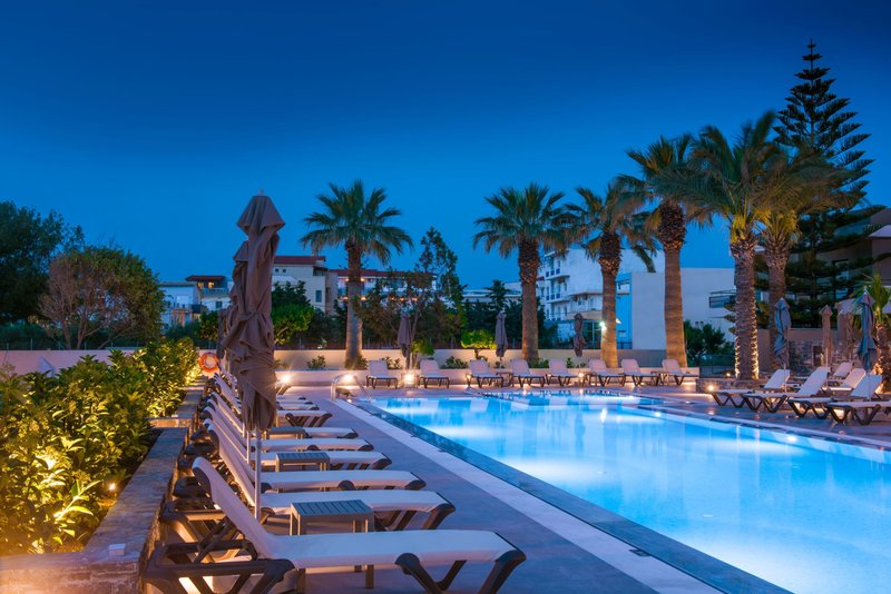 Petousis Hotel & Suites 24