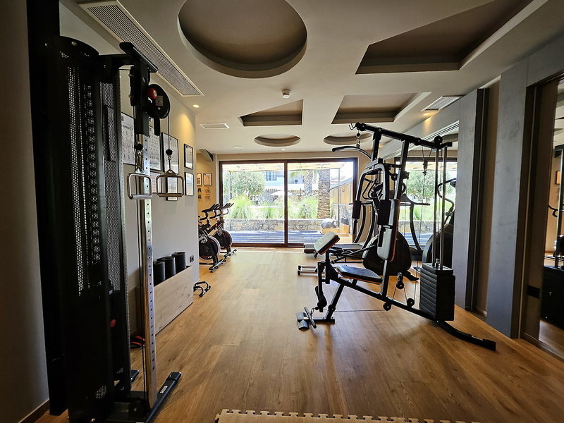 Petousis Hotel & Suites 31