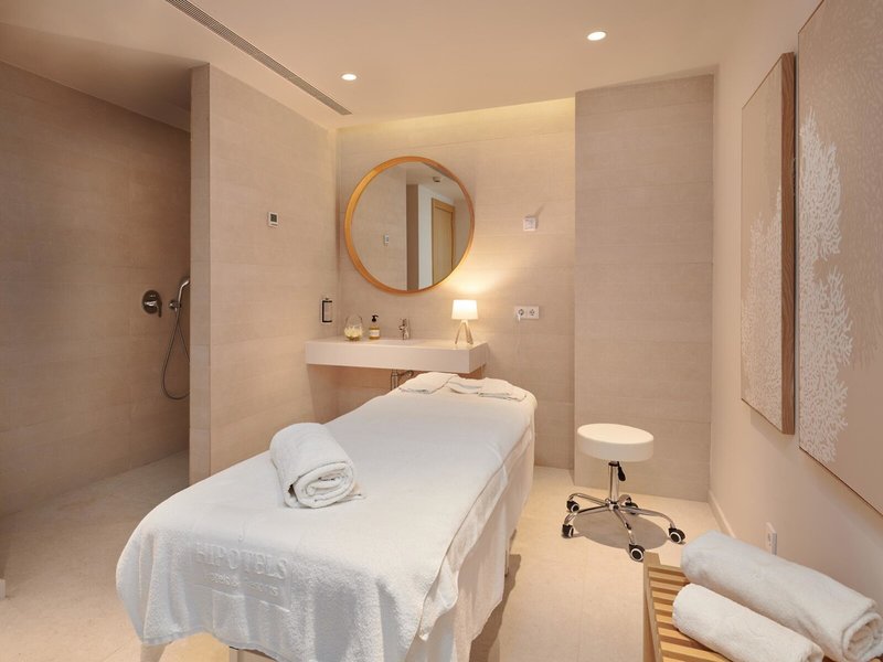 Hipotels Bahía Grande 47