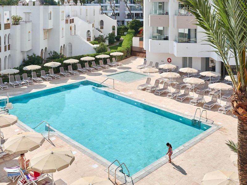 Hipotels Bahía Grande 15