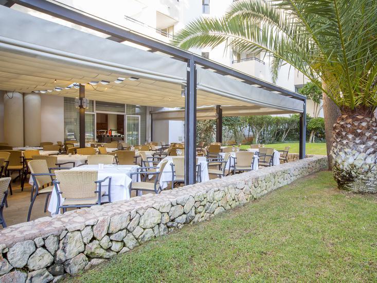 Hipotels Bahia Grande 4