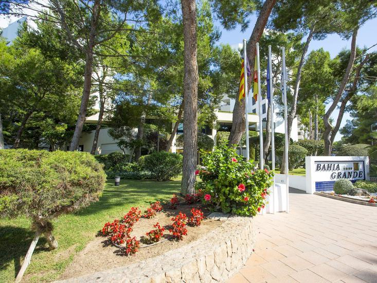 Hipotels Bahia Grande 5