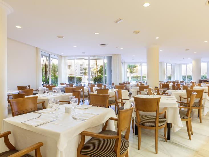 Hipotels Bahia Grande 8