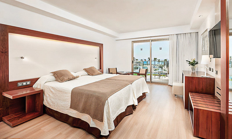 Hipotels Cala Millor Park 13