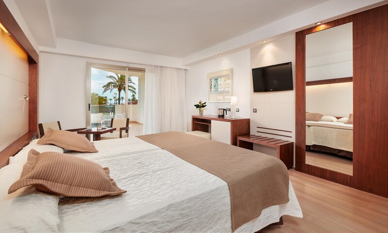 Hipotels Cala Millor Park 53