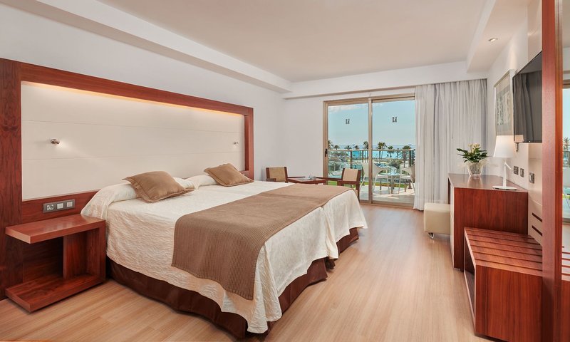 Hipotels Cala Millor Park 14