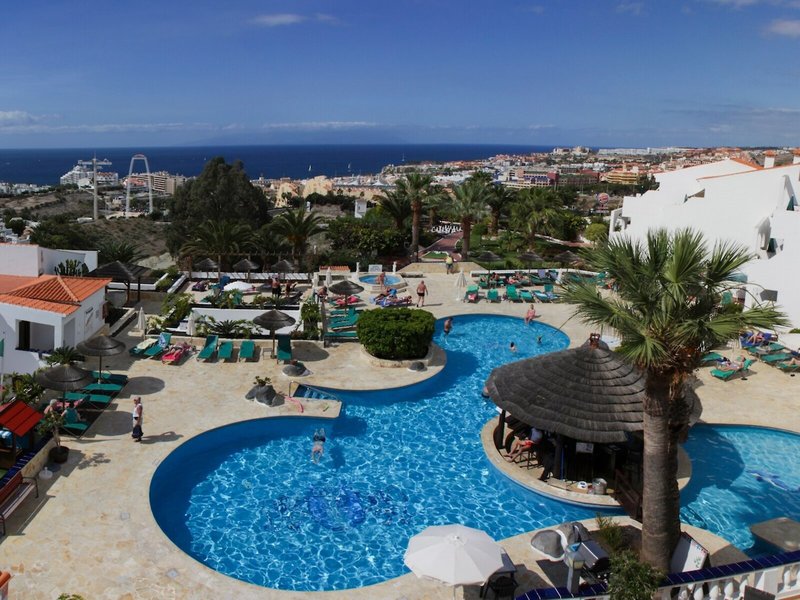 Regency Torviscas Apartments & Suites 9