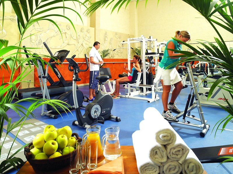 Regency Torviscas Apartments & Suites 21