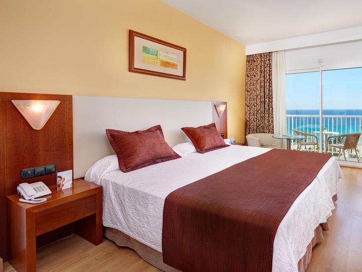 CM Castell de Mar 4 - Room Example