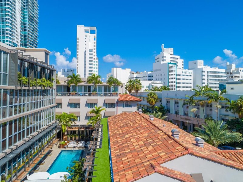 Lennox Hotel Miami Beach 9