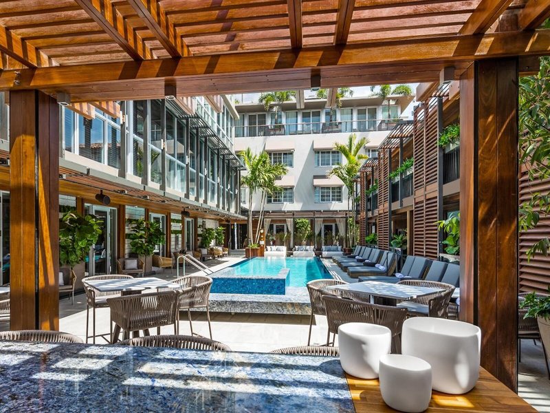 Lennox Hotel Miami Beach 10