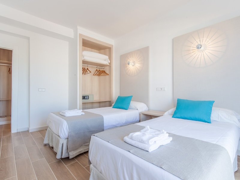 Blue Sea Don Jaime 48