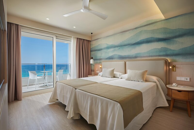 Hipotels Flamenco 64