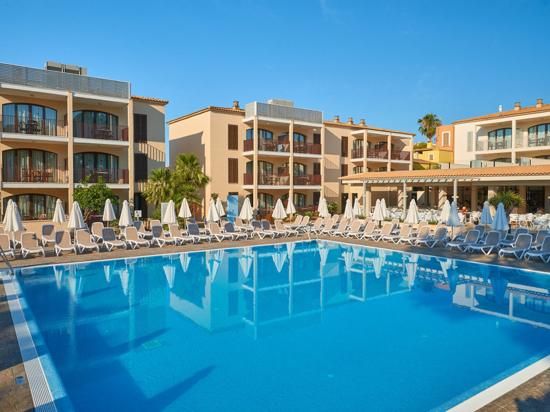 Protur Floriana Resort Aparthotel 1