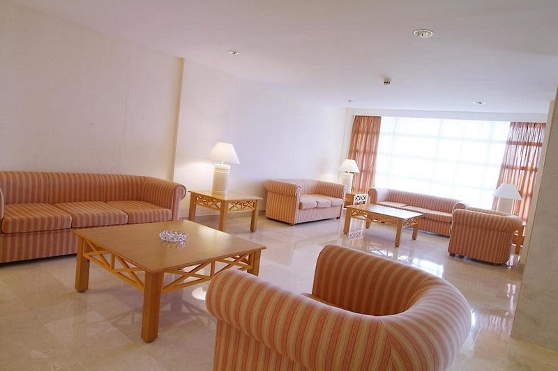 Protur Floriana Resort Aparthotel 12